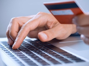 &ldquo;&Pi;&alpha;&kappa;έ&tau;&omicron;&rdquo; &pi;&rho;&omicron;&tau;ά&sigma;&epsilon;&omega;&nu; &gamma;&iota;&alpha; &tau;&eta;&nu; &tau;ό&nu;&omega;&sigma;&eta; &tau;&omega;&nu; online &alpha;&gamma;&omicron;&rho;ώ&nu;